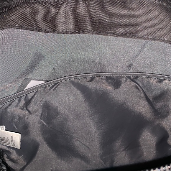 Backpack - Picture 4 of 4